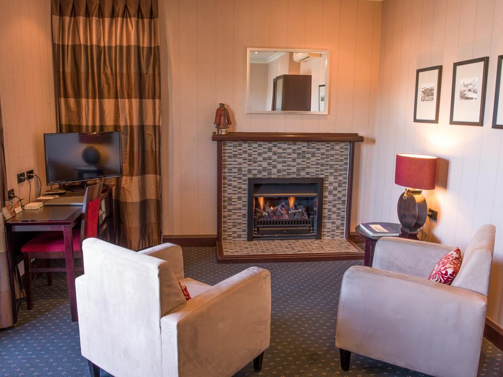 The Crown Hotel Napier Extérieur photo